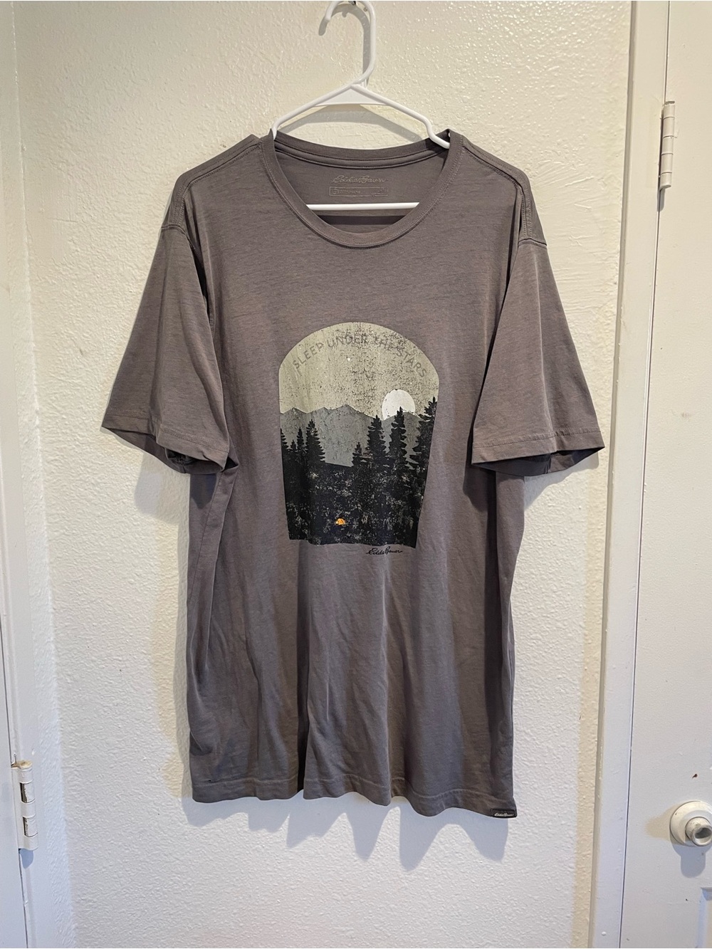Eddie Bauer Men's XL Gray Camping Tee Sleep Under The Stars Graphic T-Shirt